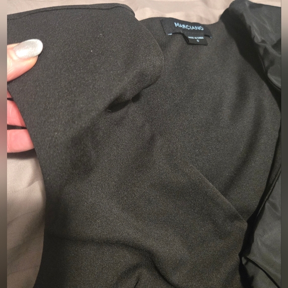 Marciano Black Ruffle Trim Jumpsuit With Belt. Size 0. - Picture 7 of 14